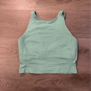 Crop tank, size 6